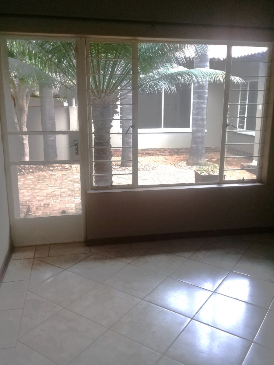 To Let 3 Bedroom Property for Rent in Schoemansville North West